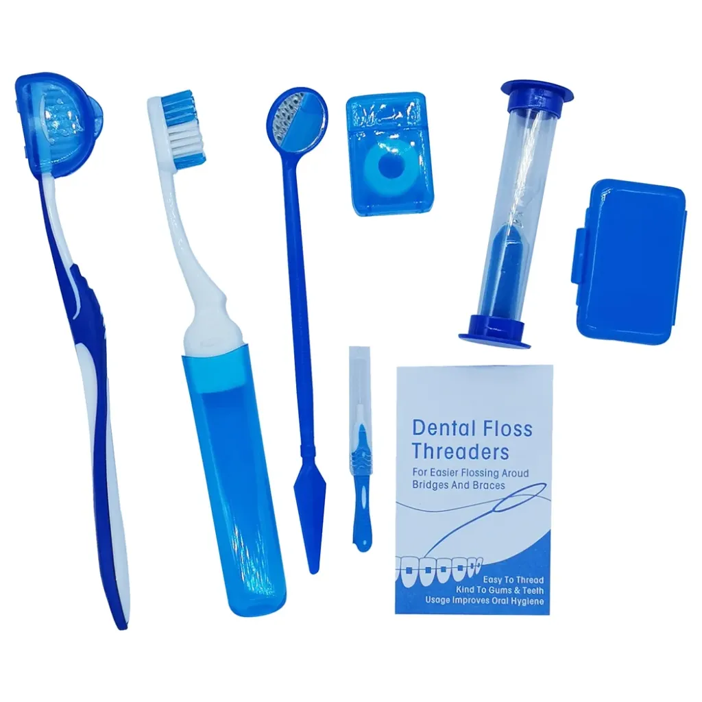 Orthodontic Toothbrush Set Portable 7PCS شنطة تنظيف تقويم للمريض 
